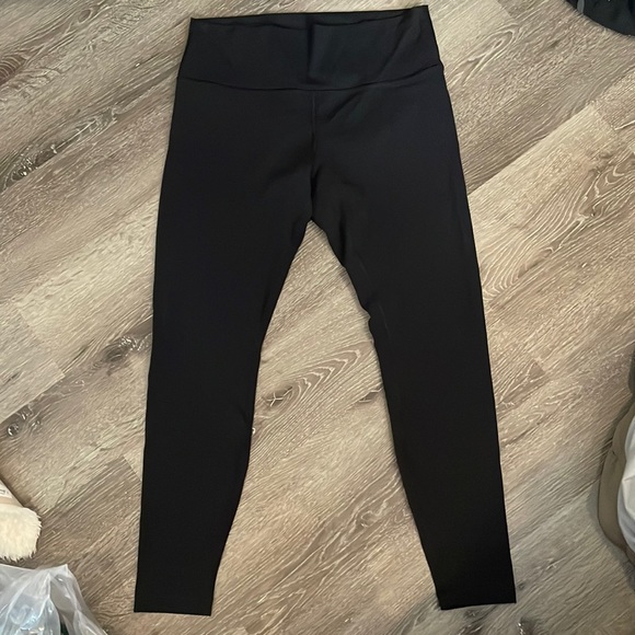 Lululemon black leggings size 14 NWOT - Picture 1 of 3